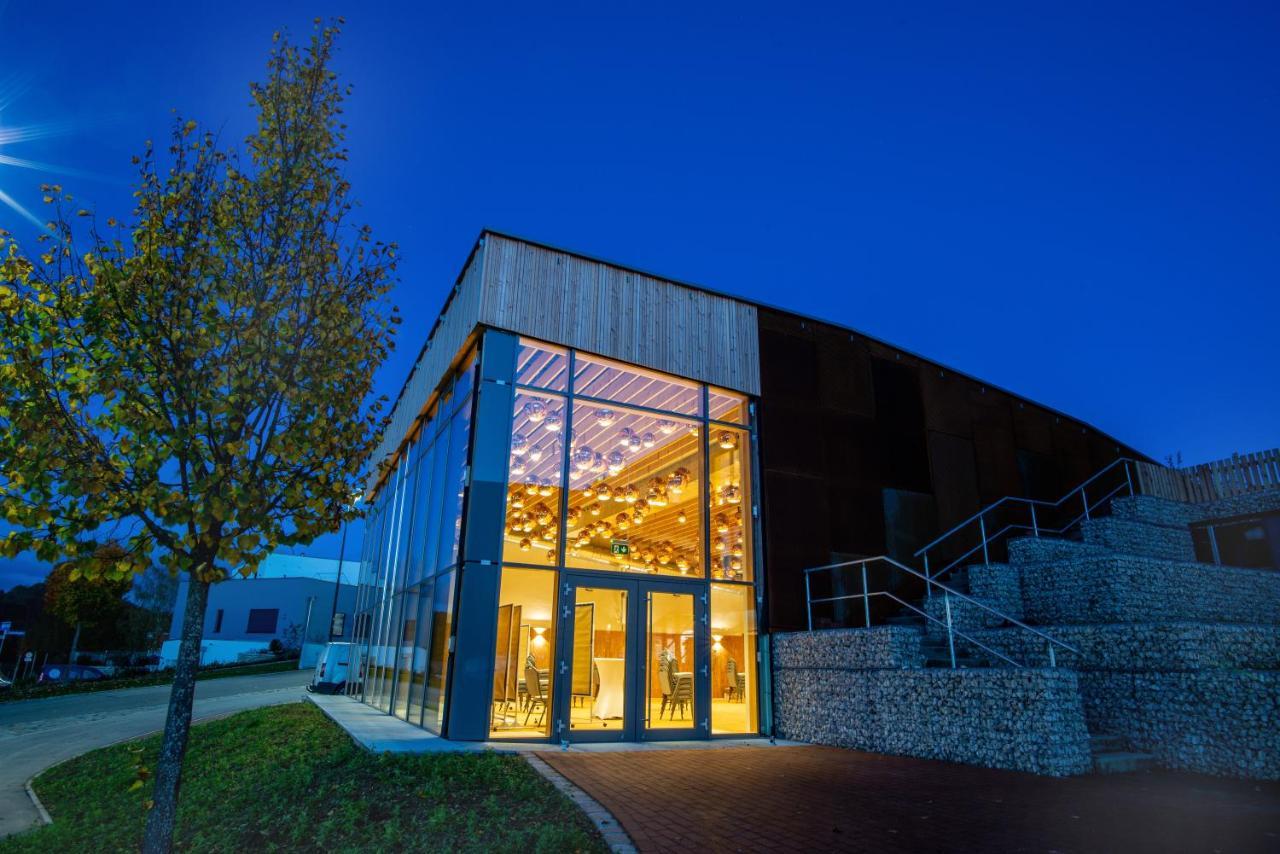 Oekohotel Aus Holz Alea Eco Pfaffenhofen an der Ilm Exterior foto