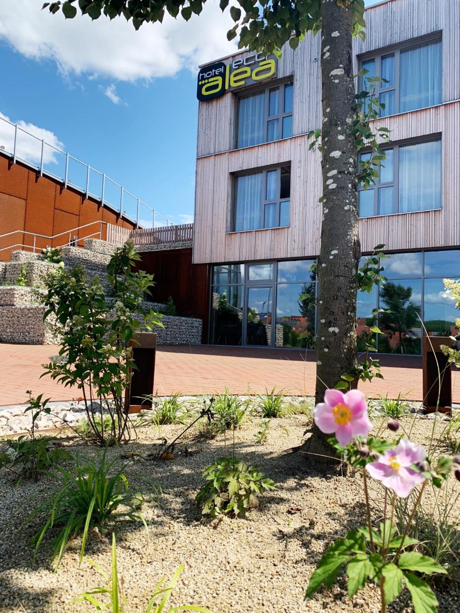 Oekohotel Aus Holz Alea Eco Pfaffenhofen an der Ilm Exterior foto